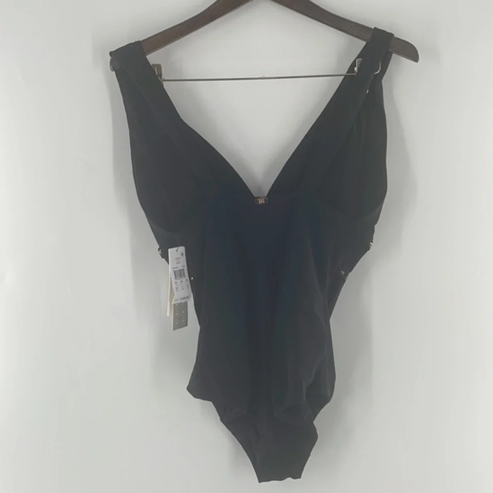 MIRACLESUIT Amoressa Black Romancing Stone Lupita One-Piece - Picture 12 of 14